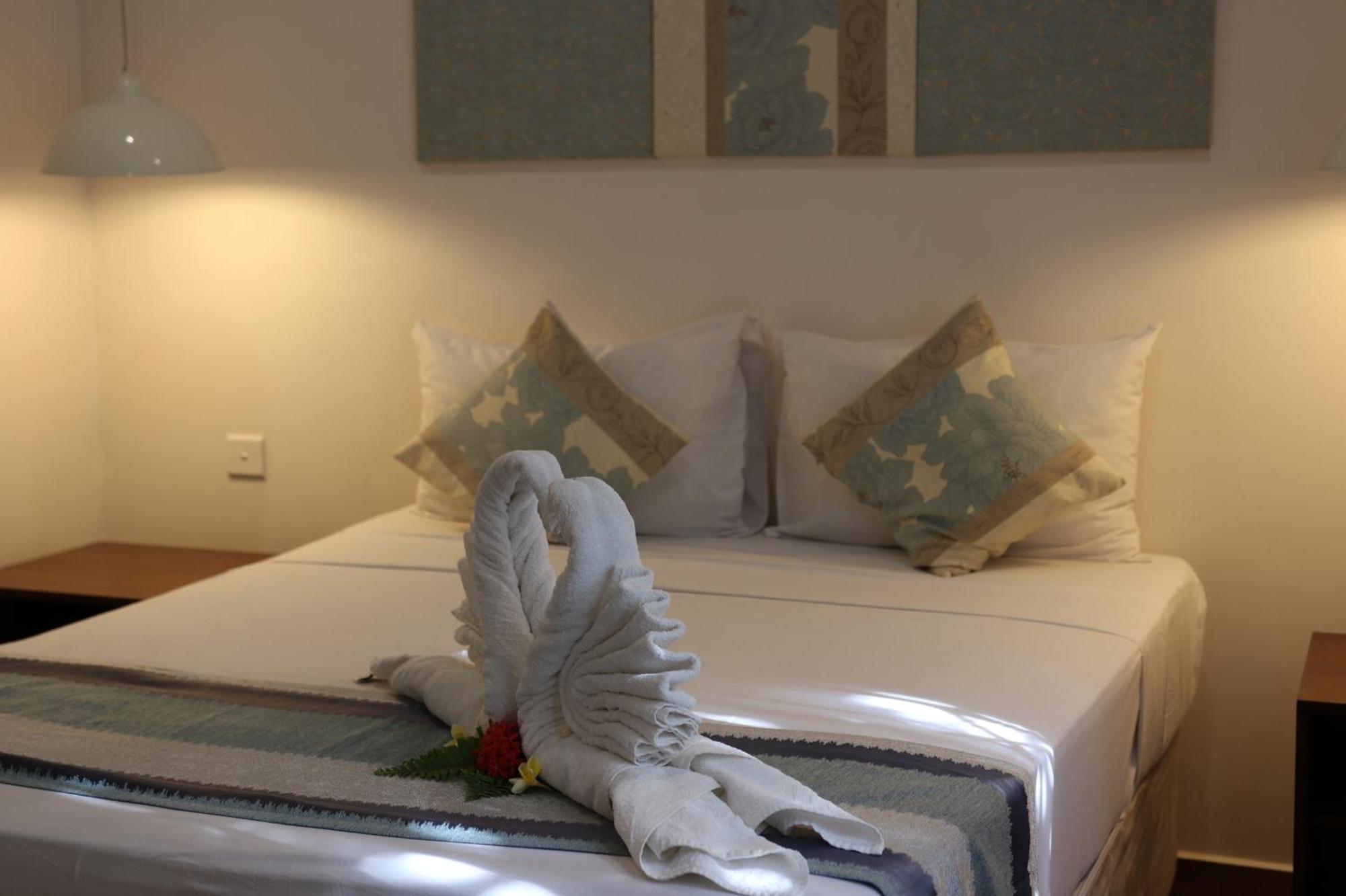 Hotel La Roussette Anse aux Pins Eksteriør billede