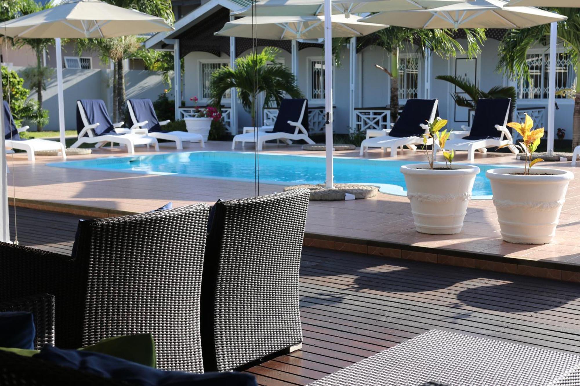 Hotel La Roussette Anse aux Pins Eksteriør billede